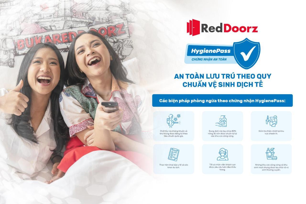 Reddoorz Plus New Sun Hotel Хошимин Екстериор снимка